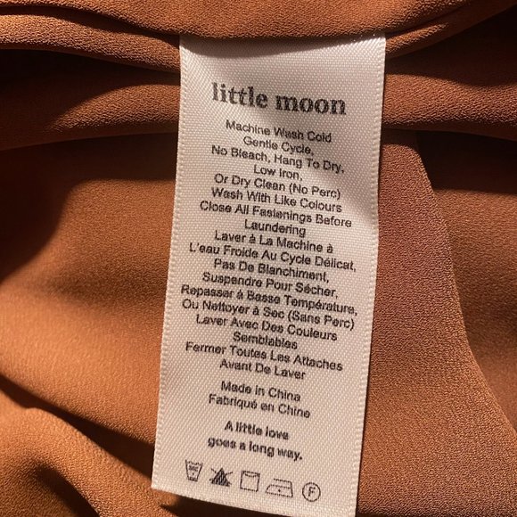 *SOLD* Aritzia Little Moon Freesia Skirt button-front brown mini skirt - Picture 8 of 9
